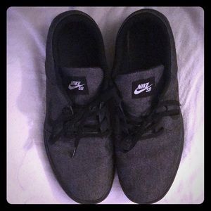 Men’s Nike SB - Denim & Black Size 13